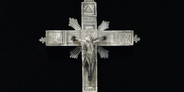 SHELL CROSS; MOTHER OF PEARL