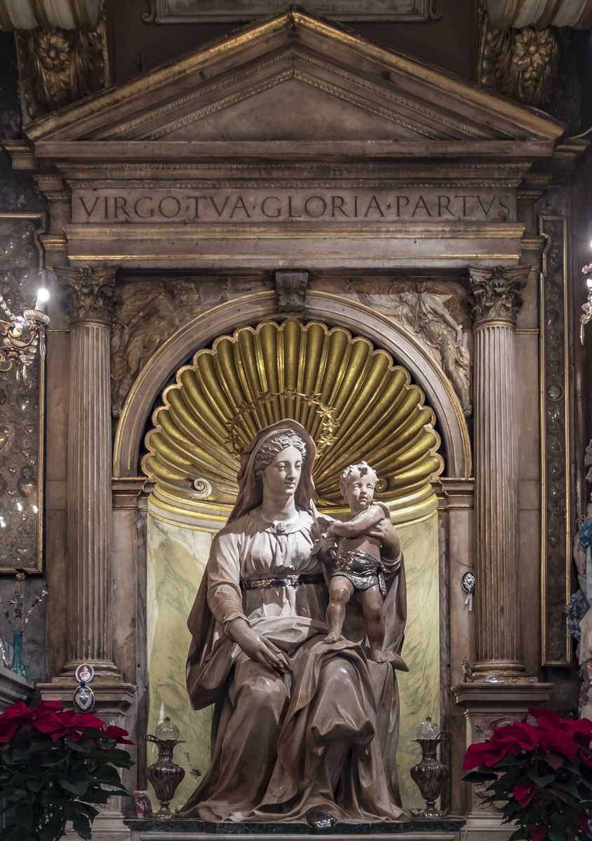 SantAgostino-Madonna-del-Parto-Peter1936F-CC-BY-SA-4.0-via-Wikimedia-Commons.jpg