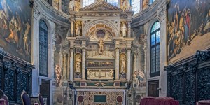 These Venice churches were built to protect against the Black Plague