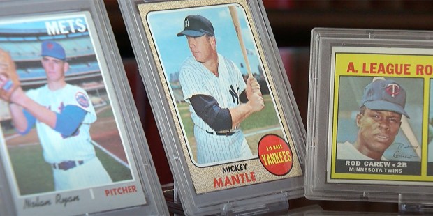 VINTAGE BASEBALL CARD AUCTION