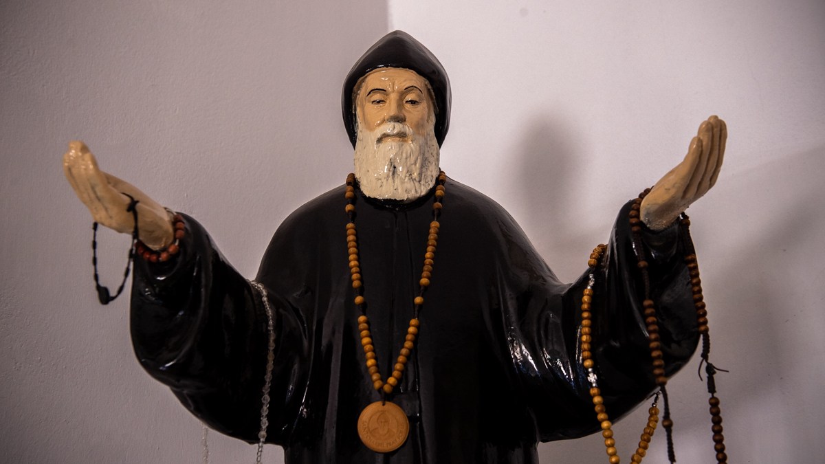 WEB2-SAINT-CHARBEL-Antoine-Mekary-ALETEIA-AM_6699.jpg
