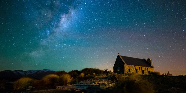 AUSTRALIA LIGHTS