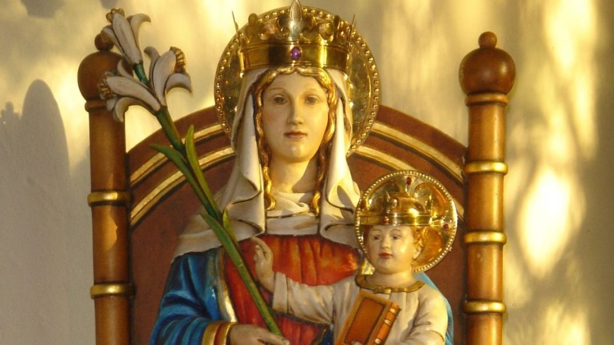 WEB2-Notre-Dame-de-Walsingham-CC.jpg