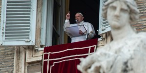 Ask everything! Pope&#8217;s 6 questions to see if our prayer is courageous