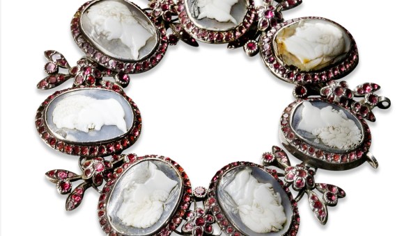 ARCHIVES MAISON MELLERIO