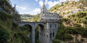 A virtual tour of Catholic churches built on bridges