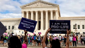 Pro-life advocates encouraged by court arguments to overturn Roe
