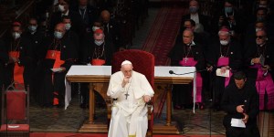 On same-sex unions, Pope says Church doesn&#8217;t have power to change sacraments