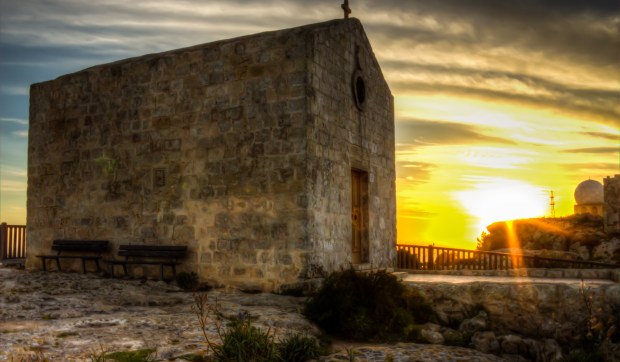 Corner Hero Image - The power of prayer: Paul, Malta, and enduring hope