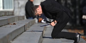 French bishops ask Pope Francis for help to deal with abuse