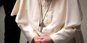Pope assures spiritual closeness to LA fire victims