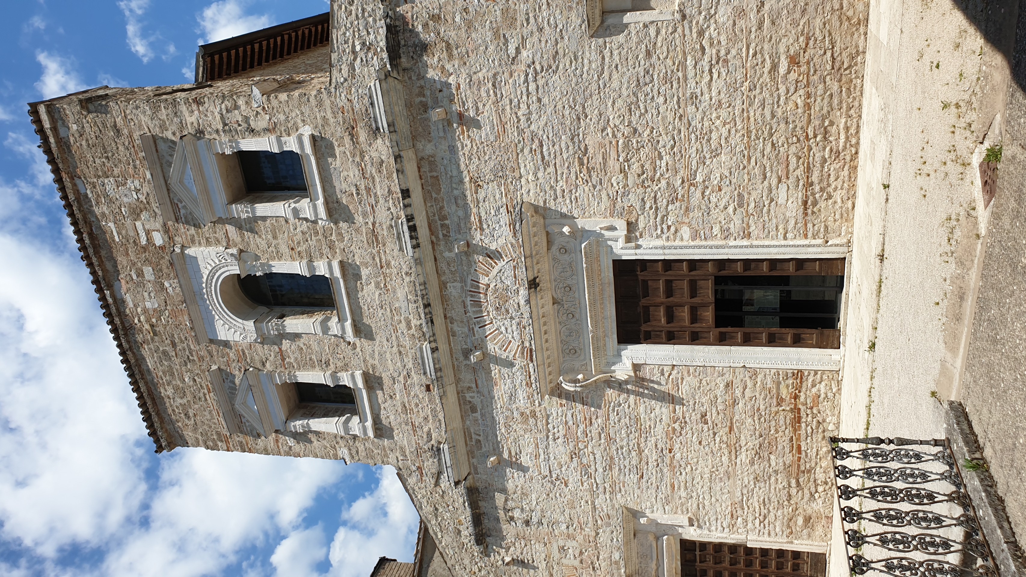 SPOLETO BASILICA