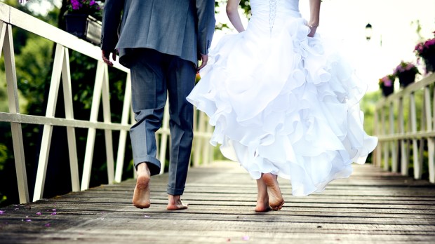 Cheaper weddings may lead to more lasting marriages, study reveals