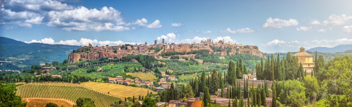 (slideshow) A pilgrimage to Orvieto, the hilltop town of a Eucharistic miracle