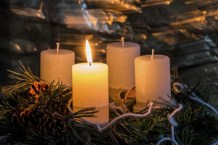 ADVENT WREATH