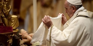 &#8216;Today, all is turned upside down&#8217;: Pope&#8217;s hope-filled Christmas Eve homily
