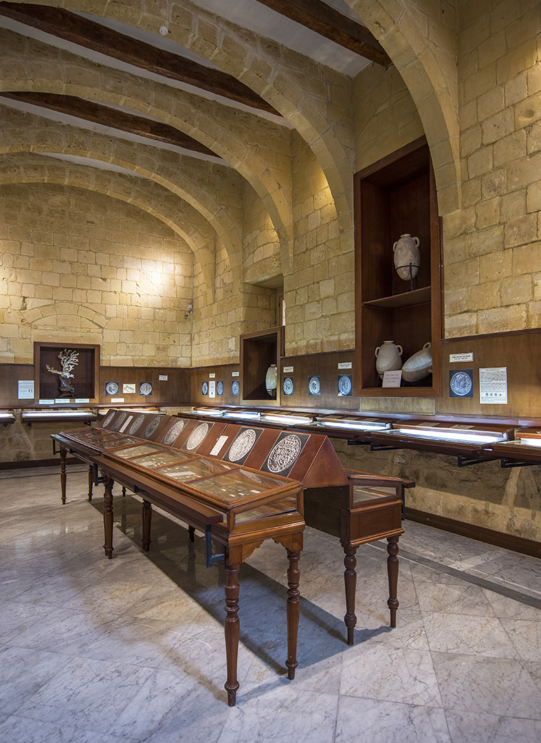 A-coin-collection-�-Courtesy-of-the-Mdina-Metropolitan-Cathedral-from-website.jpg