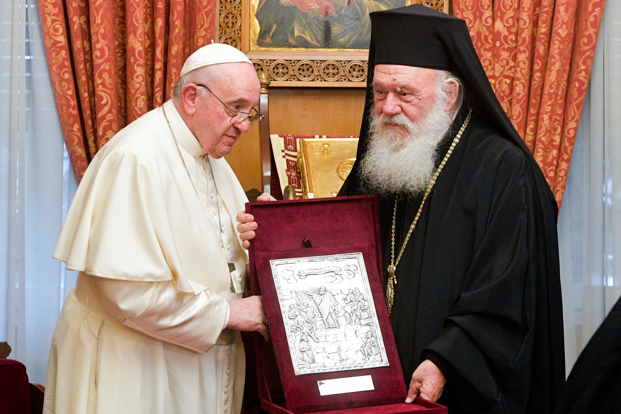 [Image: GREECE-VATICAN-RELIGION-POPE-AFP-000_9TY...=2048,1365]
