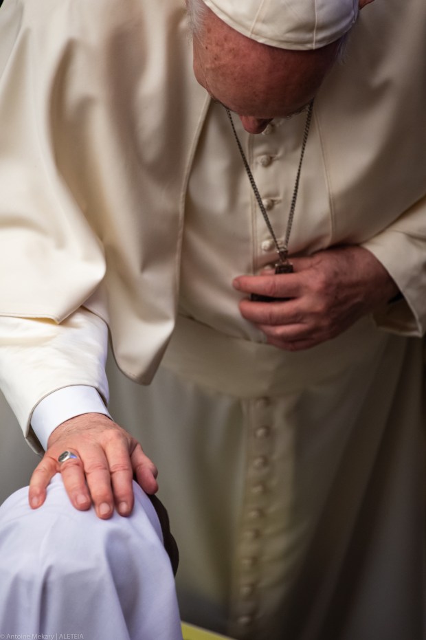 Pope Francis - Nun