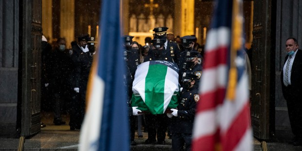 (slideshow) Thousands mourn slain officer Jason Rivera at St. Patrick’s Cathedral
