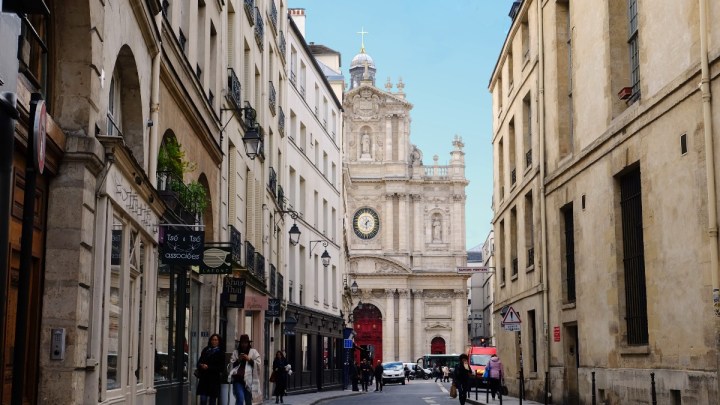 saint-paul-saint-louis-paris-shutterstock_1190957020.jpg