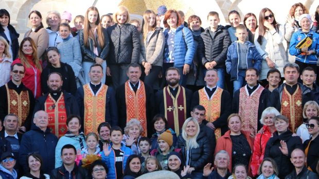 UKRAINIAN ORTHODOX PRIESTS