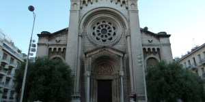 72-year-old nun intervenes in stabbing of Catholic priest in France