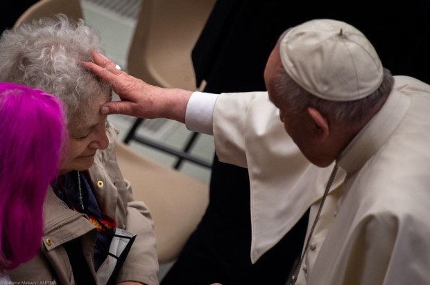 POPE-FRANCIS-AUDIENCE-APRIL-06-2022-Antoine-Mekary-ALETEIA