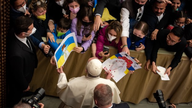 POPE-FRANCIS-AUDIENCE-Antoine-Mekary-ALETEIA