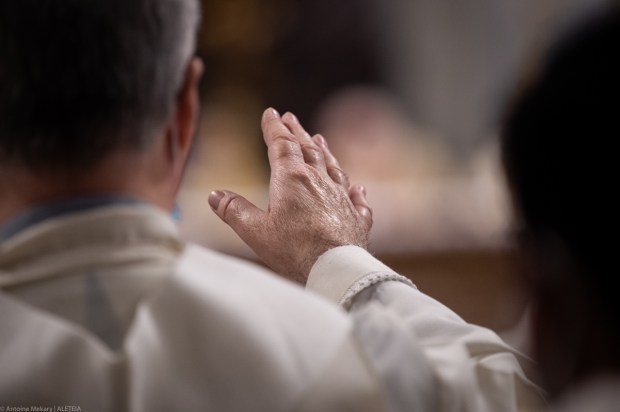 POPE-FRANCIS-CHRISM-MASS