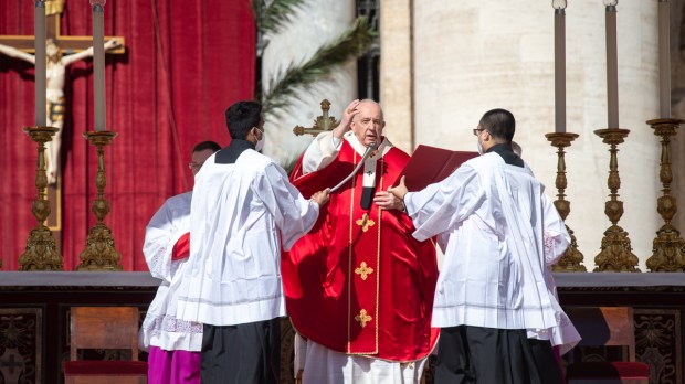 POPE-FRANCIS-PALM-SUNDAY-ANTOINE-MEKARY-ALETEIA-AM_5209.jpg