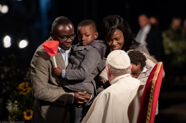 POPE-FRANCIS-VIA-CRUCIS-COLOSSEUM-Antoine-Mekary-ALETEIA