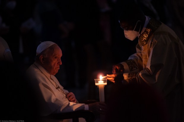 POPE-FRANCIS-VIGIL-EASTER