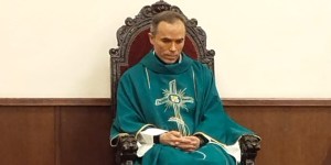 Foreign priest serving in Moscow expelled from Russia