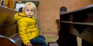 Parish priest leaves this note in the  pews for families with young children