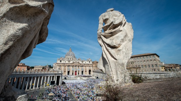 CANONISATION-Vatican-on-May-15-2022-Antoine-Mekary-ALETEIA-AM_6066.jpg