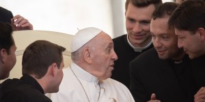 Pope jokes that his advice to future Jesuits is to become Dominicans!