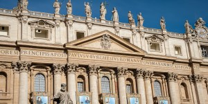 Vatican assets to be managed by IOR: Pope keeps working for transparency