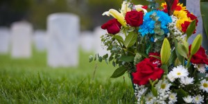 What can you put on a grave?
