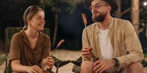 Should an “old-fashioned” lady ever make the first move?