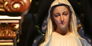 Daily consecration to Mary