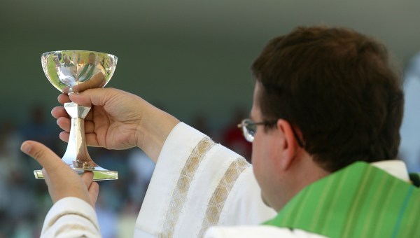 Corner Item Image - Can Mass be celebrated outside of a church building?