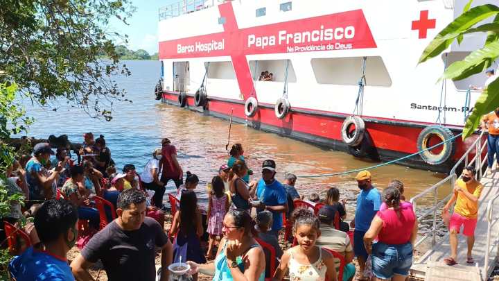 Barco Hospital Papa Francisco