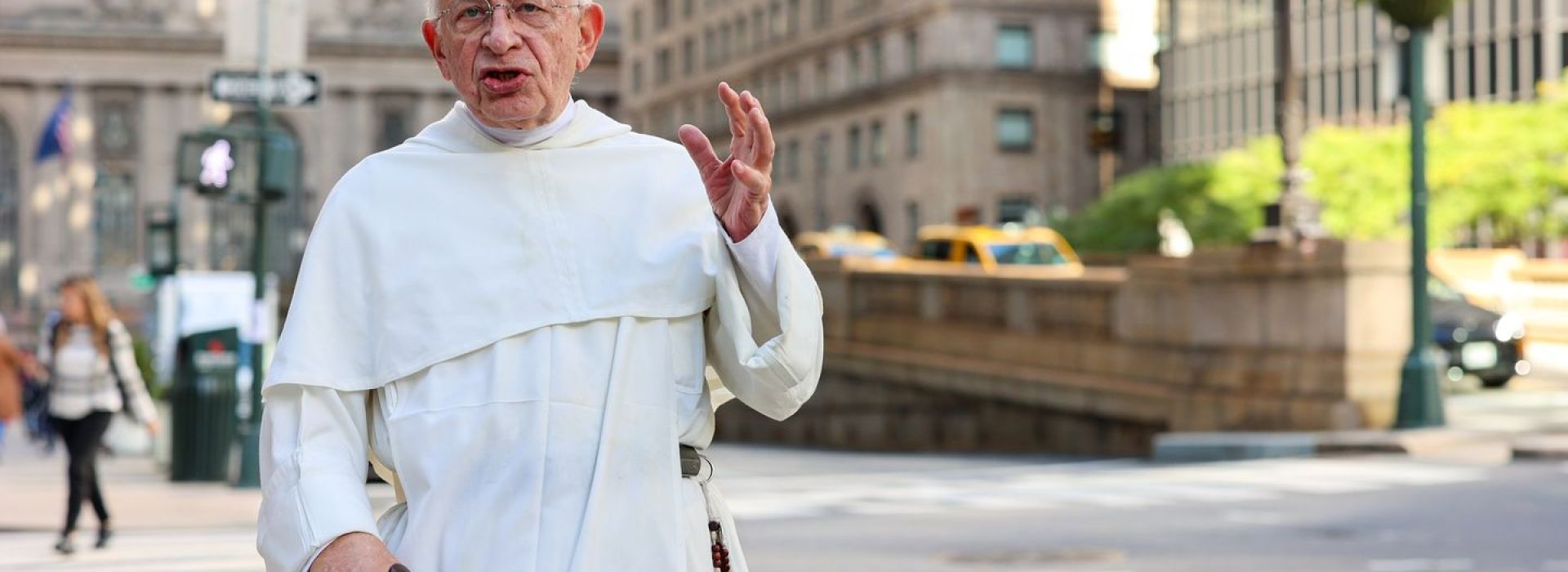 FR HOLT