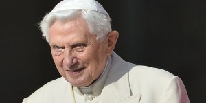 Pope Benedict XVI surprises conference attendees at Franciscan University with personal letter