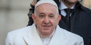 8 Last minute gifts you might want to get Pope Francis on his birthday!