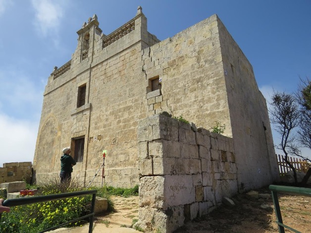 Pre-restoration-assessment-of-Annunciation-Chapel-�-Courtesy-of-the-Malta-Restoration-Directorate.jpg