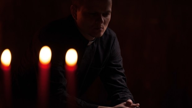 samotność księdza