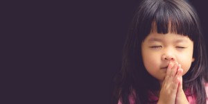 How to teach young children the practice of silent prayer