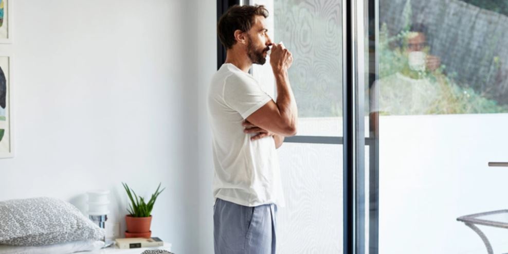 3 Tips for single people feeling discouraged and lonely 3 MAN DRINKIN IN THE MORNING